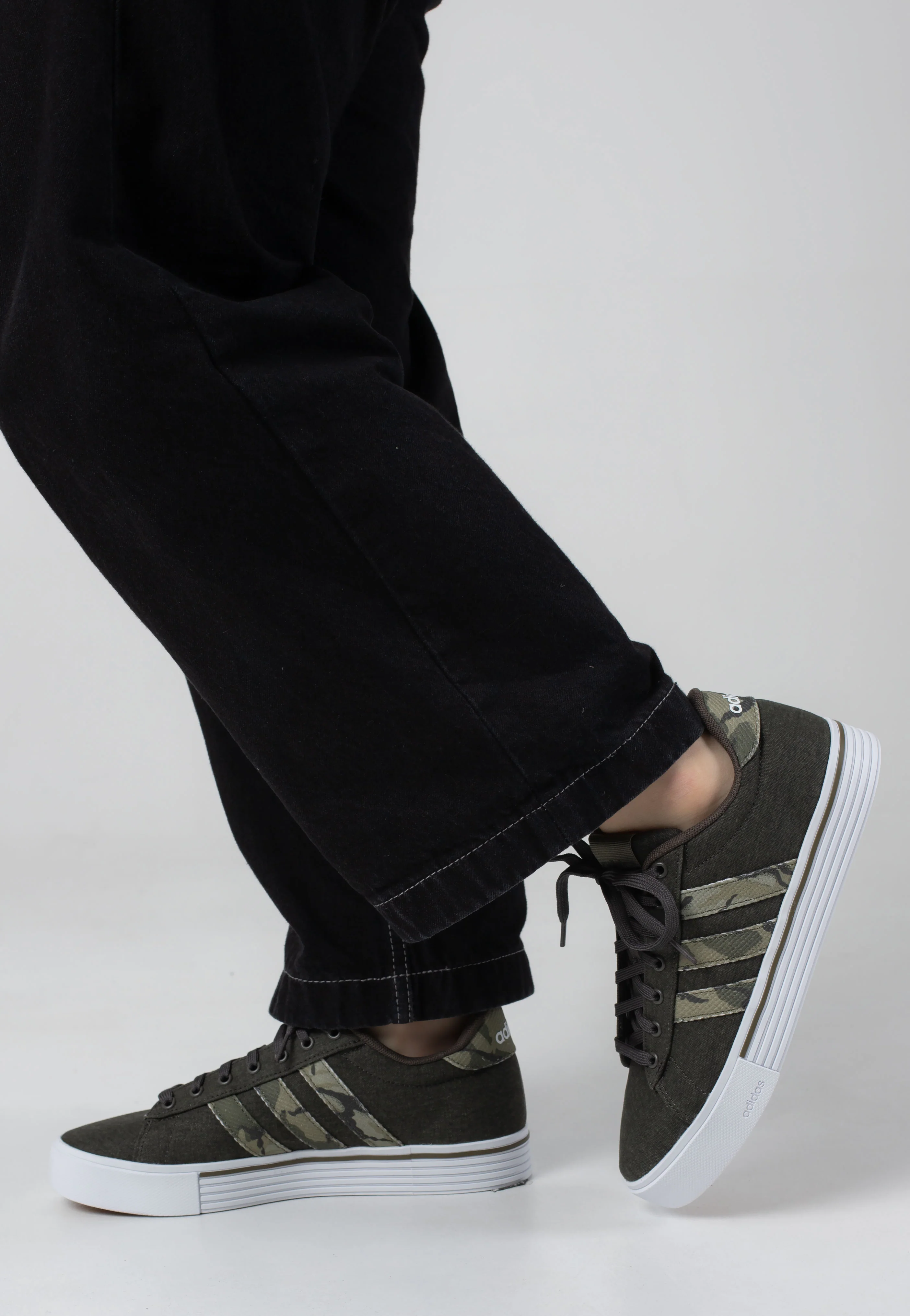 Adidas - Daily 4.0 Shaoli/Olistr/Cblack - Shoes - Image 9