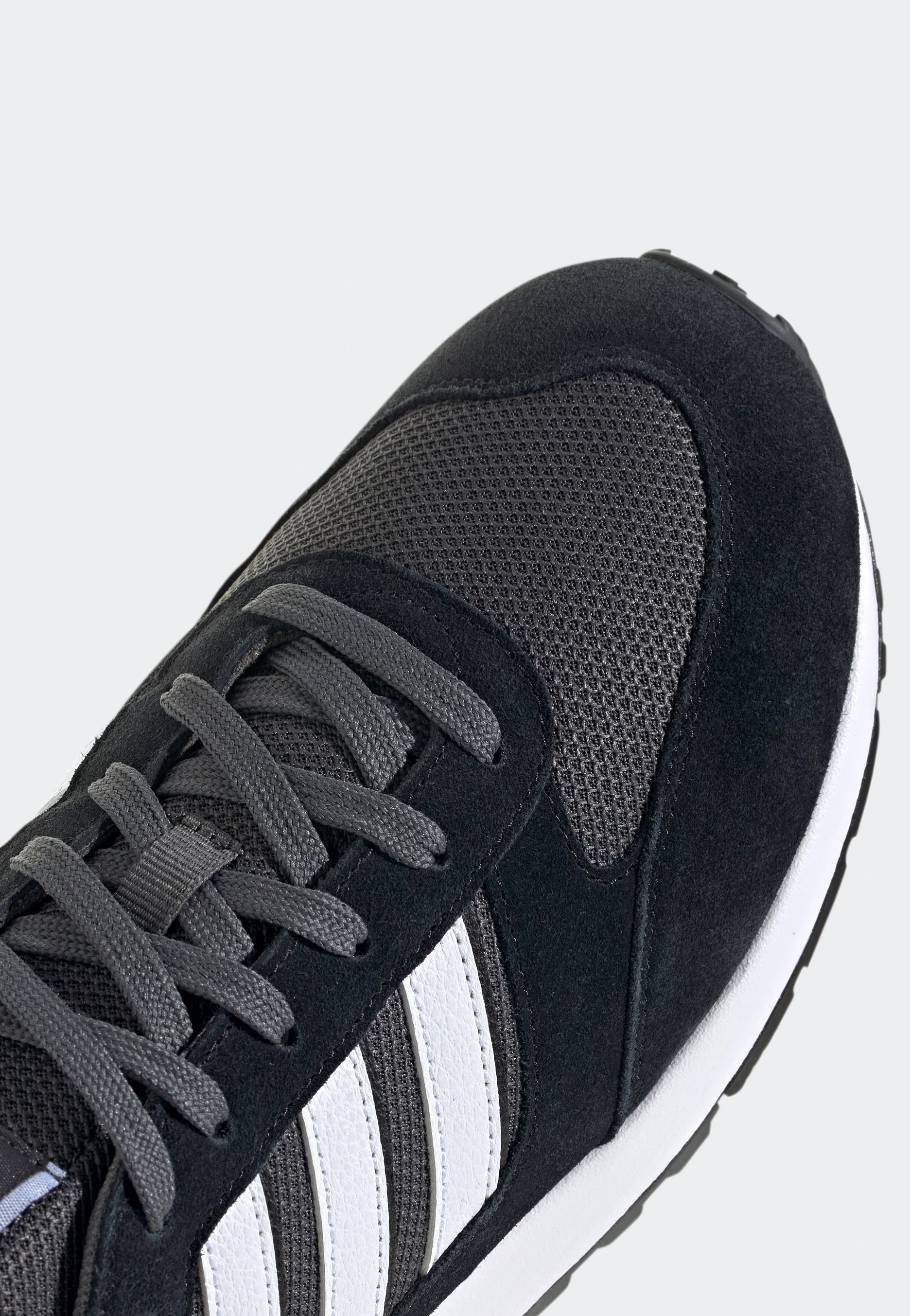 Adidas - Run 80s Cblack/Ftwwht/Gresix - Shoes - Image 8
