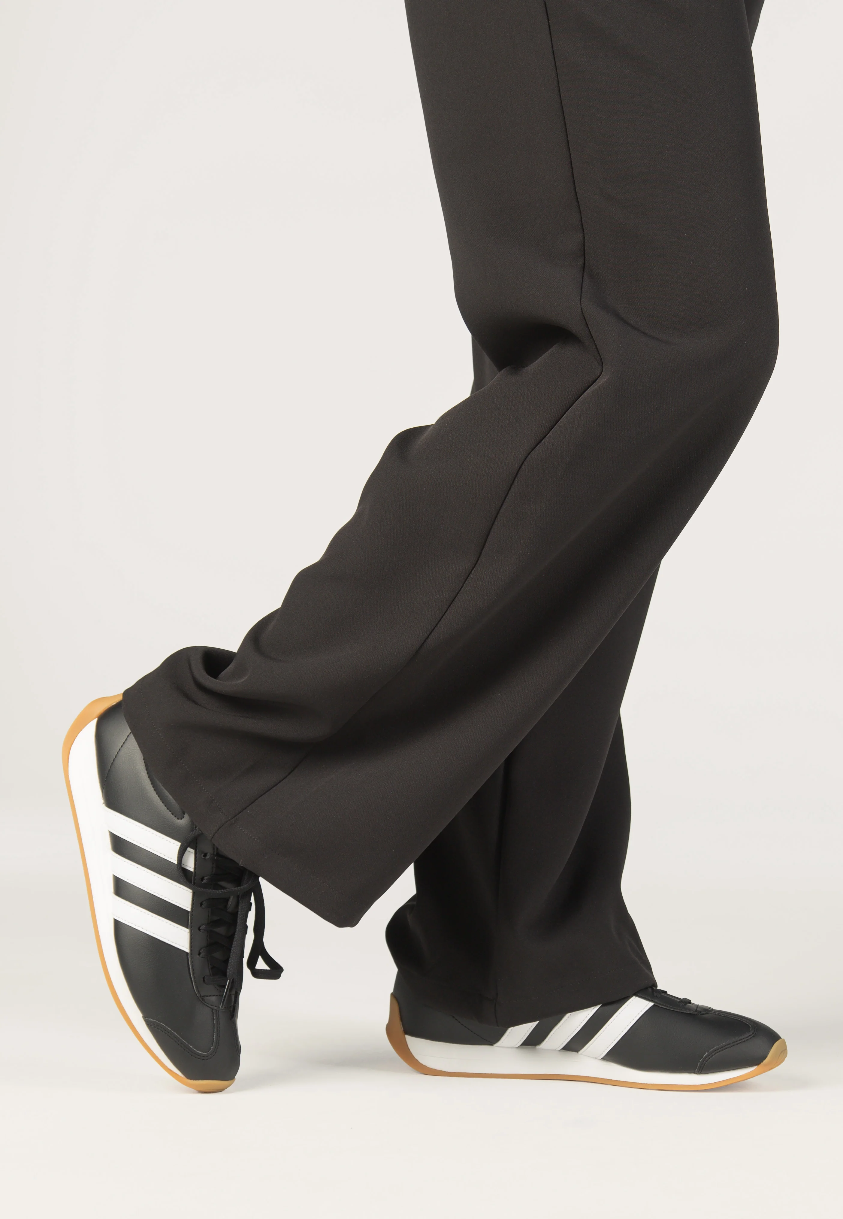 Runvista Cblack/Ftwwht/Gum3 - Shoes - Image 10