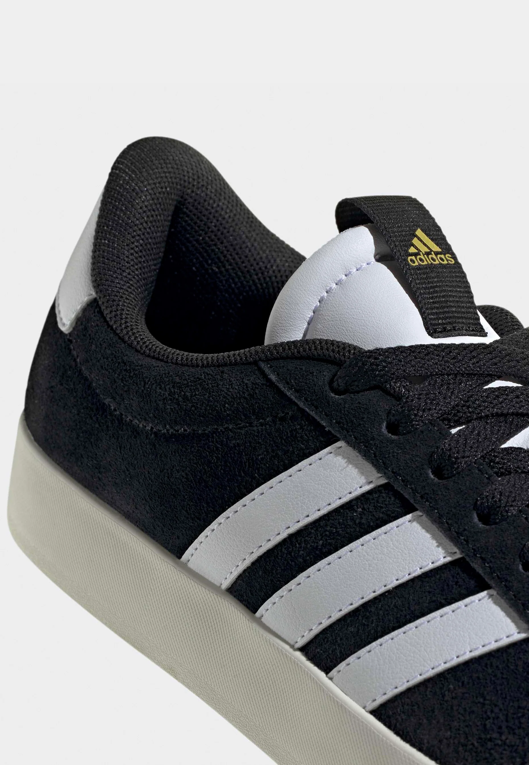 VL Court 3.0 Cblack/Ftwwht/Goldmt - Girl Shoes - Image 13