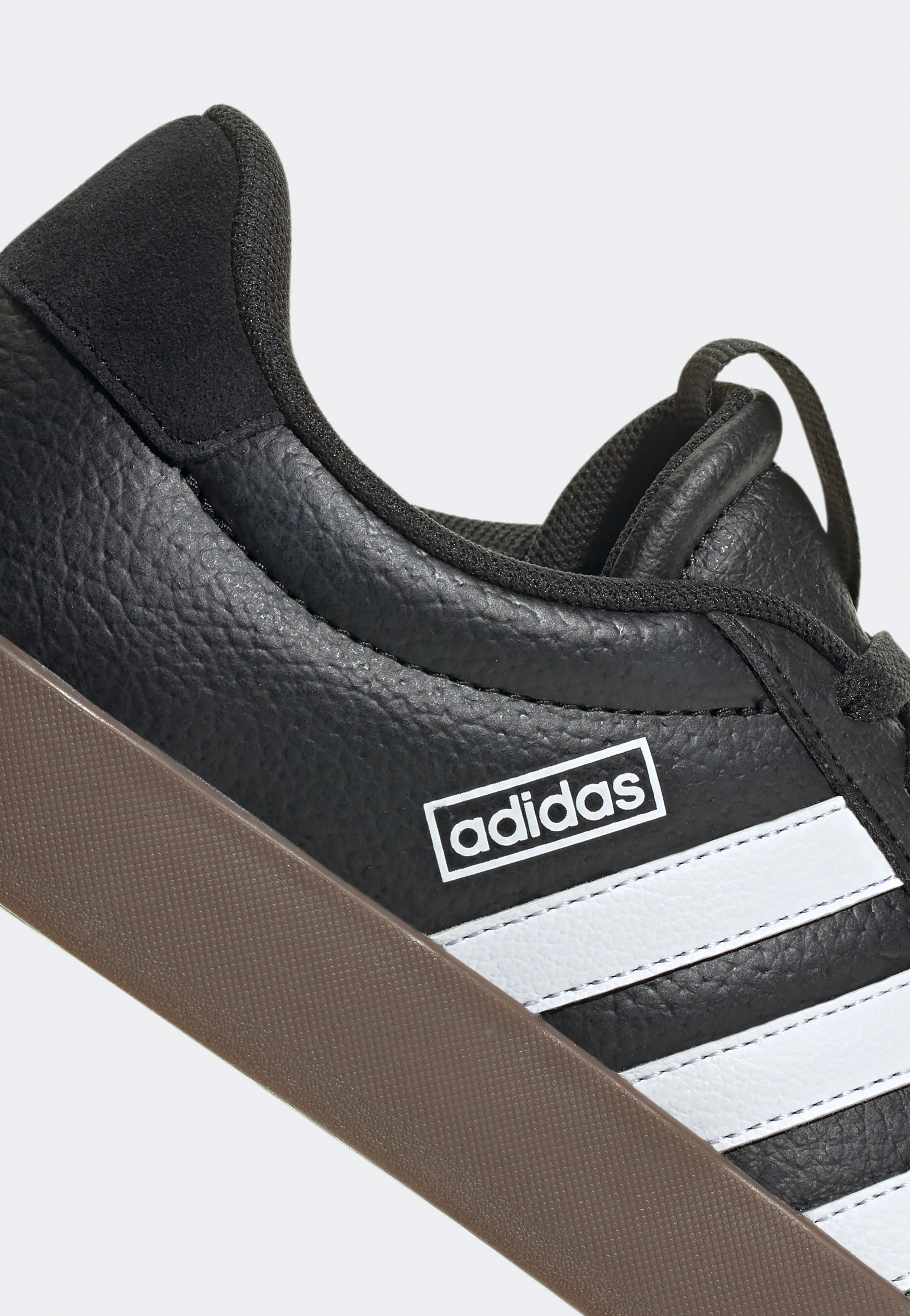 Adidas - Vl Court 3.0 Cblack/Ftwwht/Gum5 - Girl Shoes - Image 9