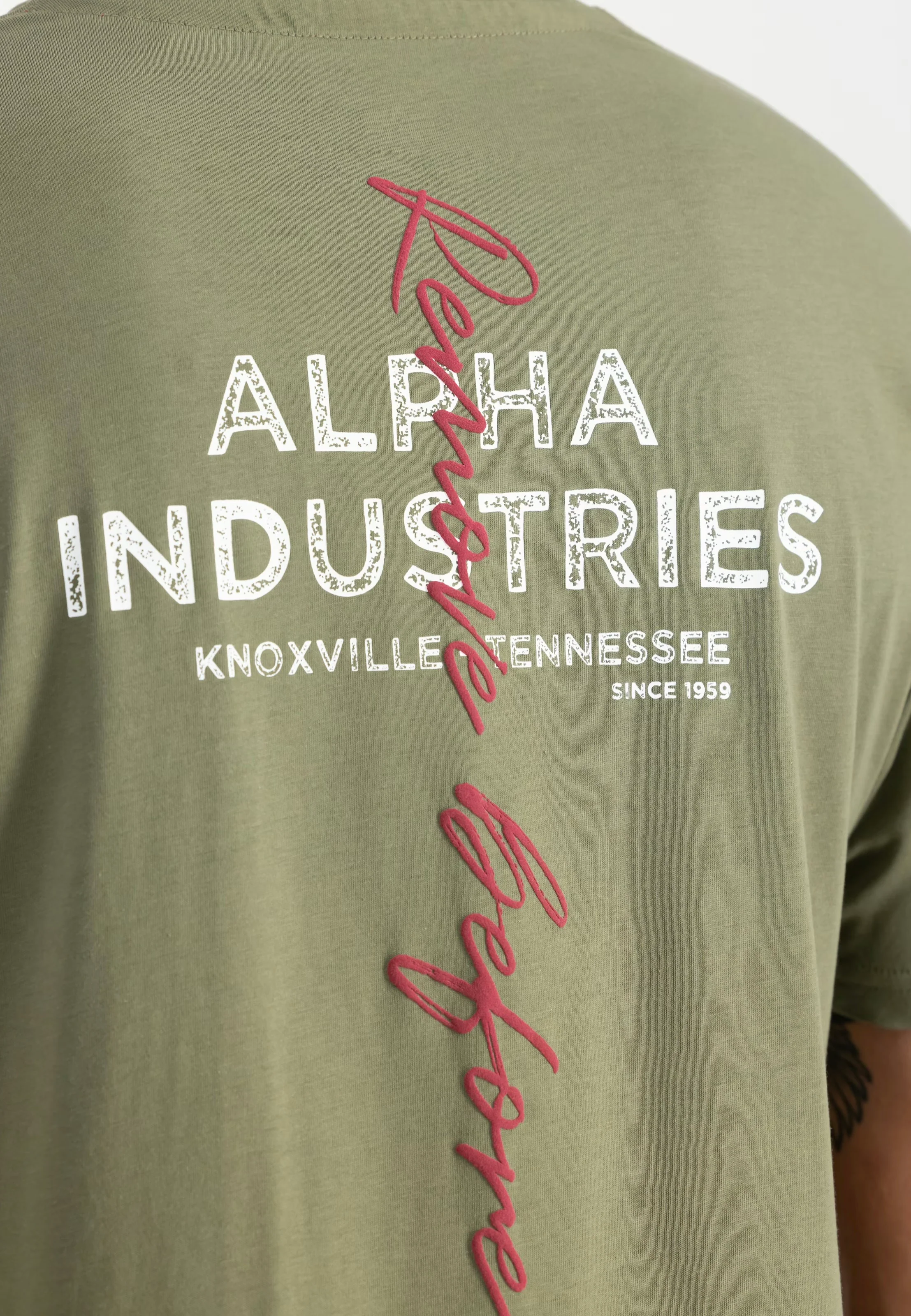 Alpha Industries - Signature BP Kaki - T-Shirt - Image 4