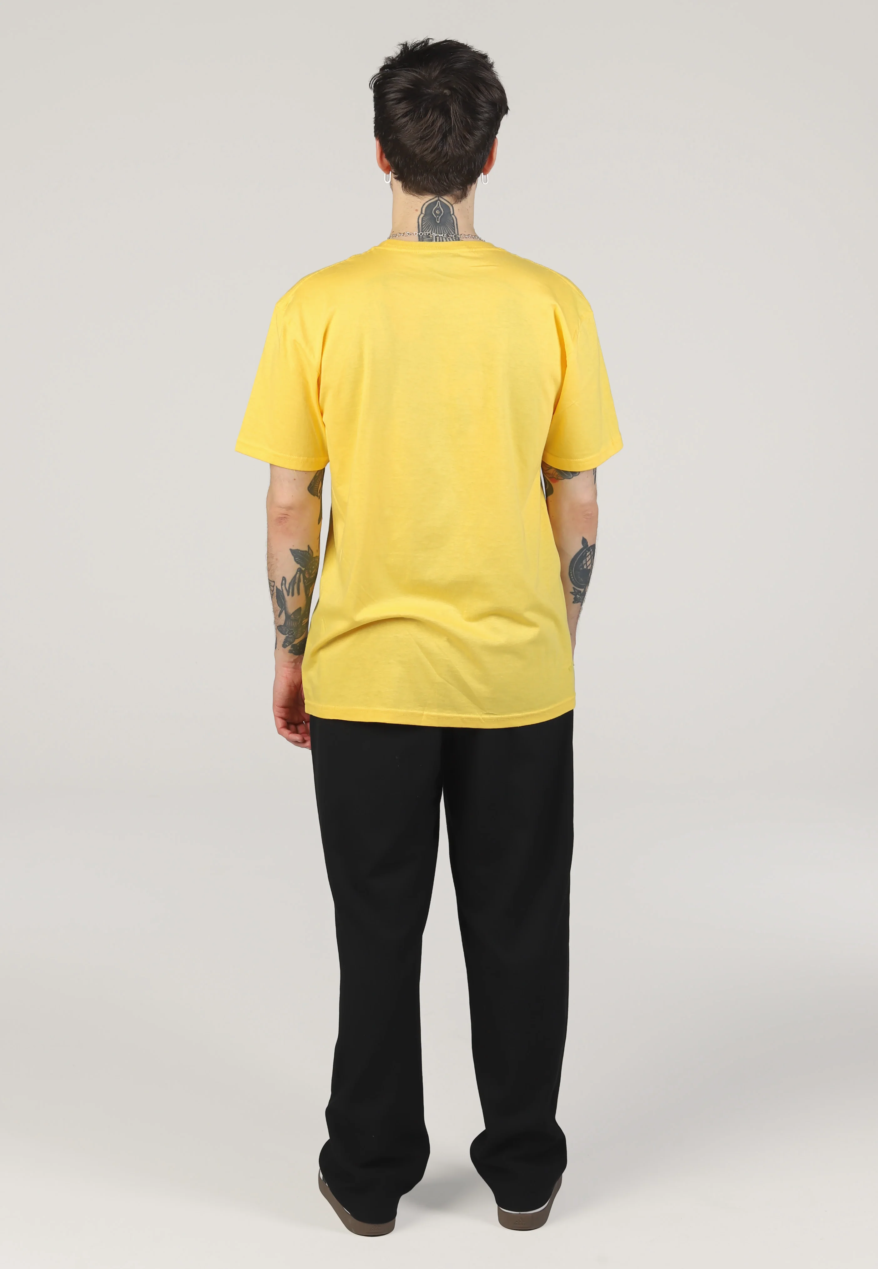 Plate Daisy Yellow - T-Shirt - Image 4