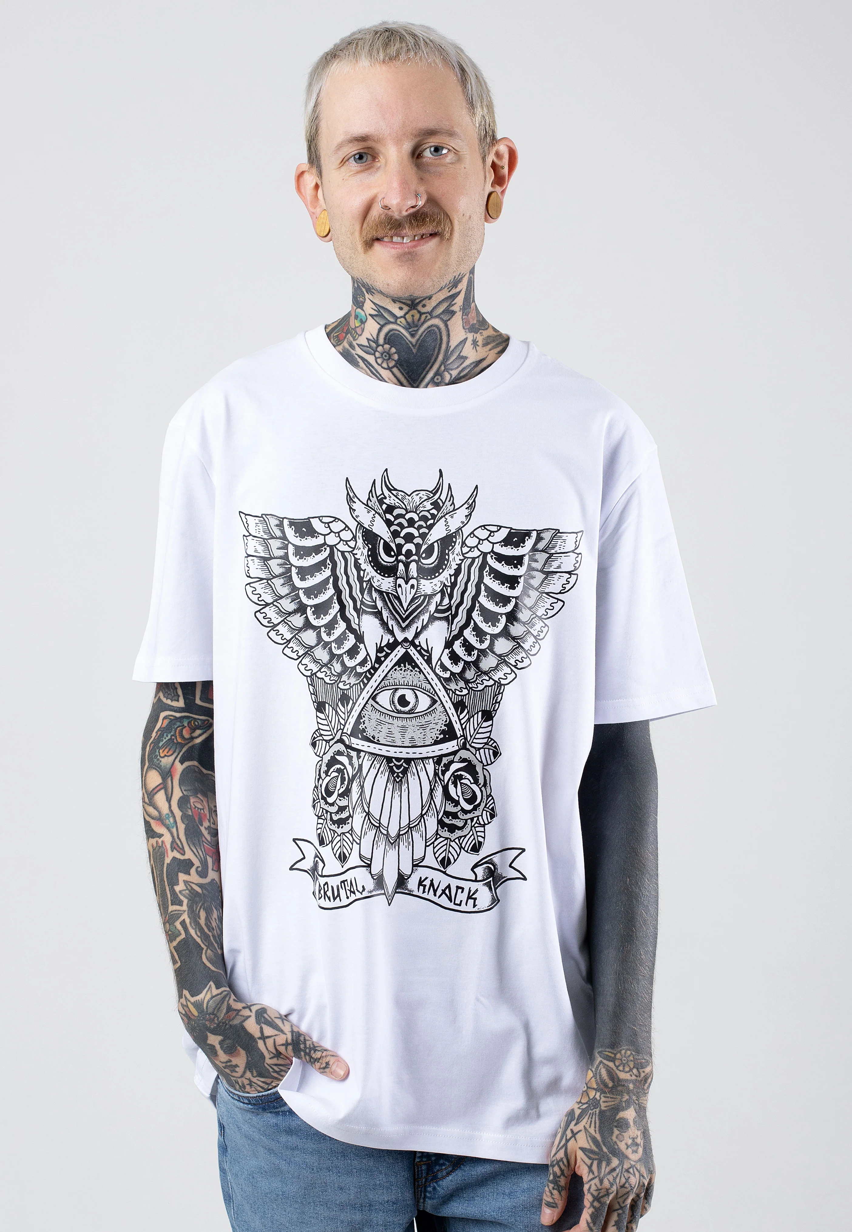Brutal Knack - Illuminati White - T-Shirt - Image 3