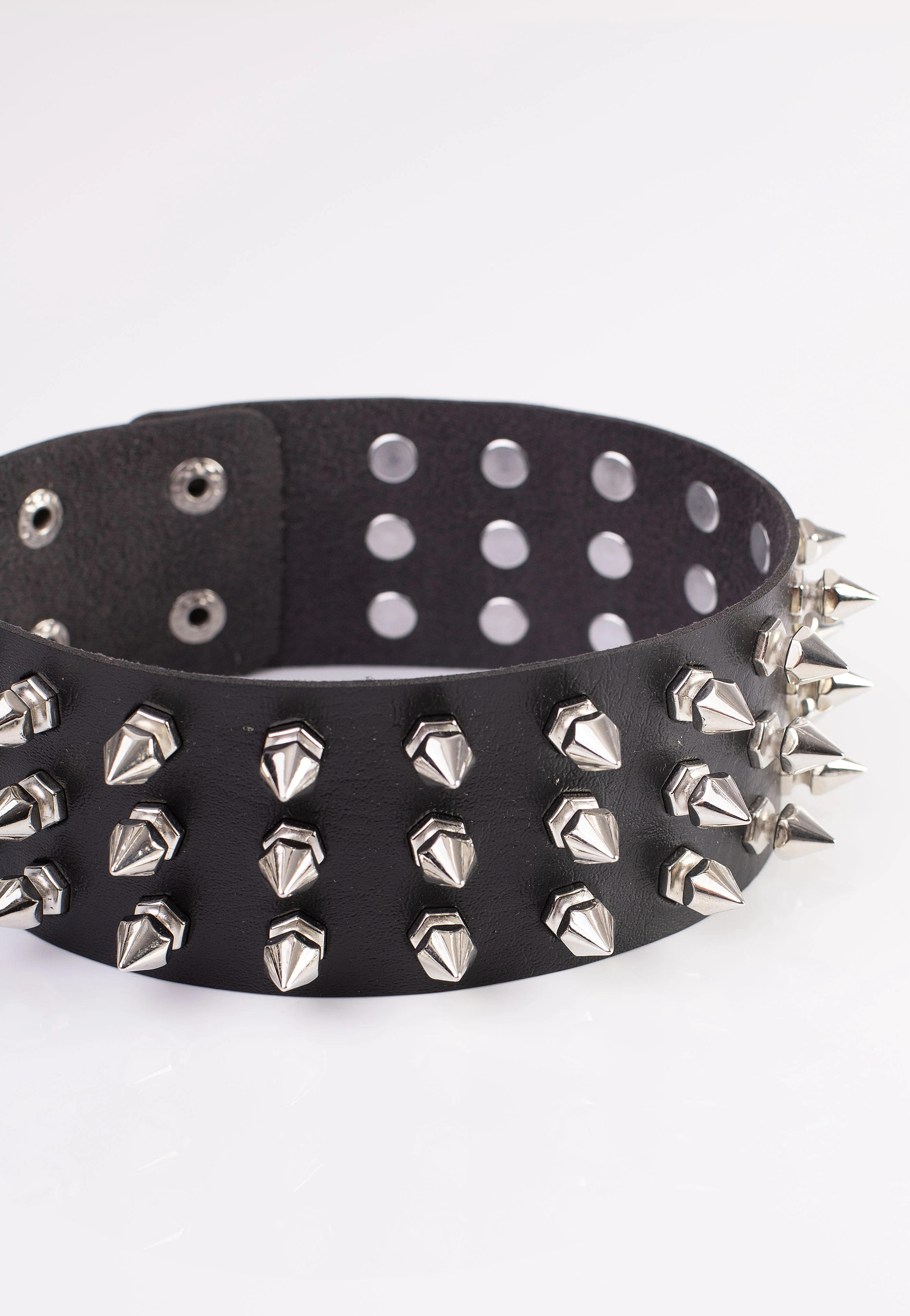 Bullet69 - 3 Row Spike Neckband Black - Choker - Image 3