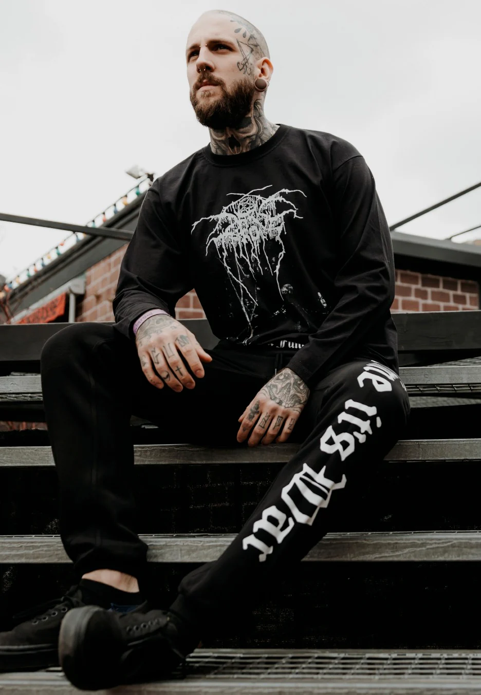 Darkthrone - Under A Funeral Moon / Album - Longsleeve - Image 3