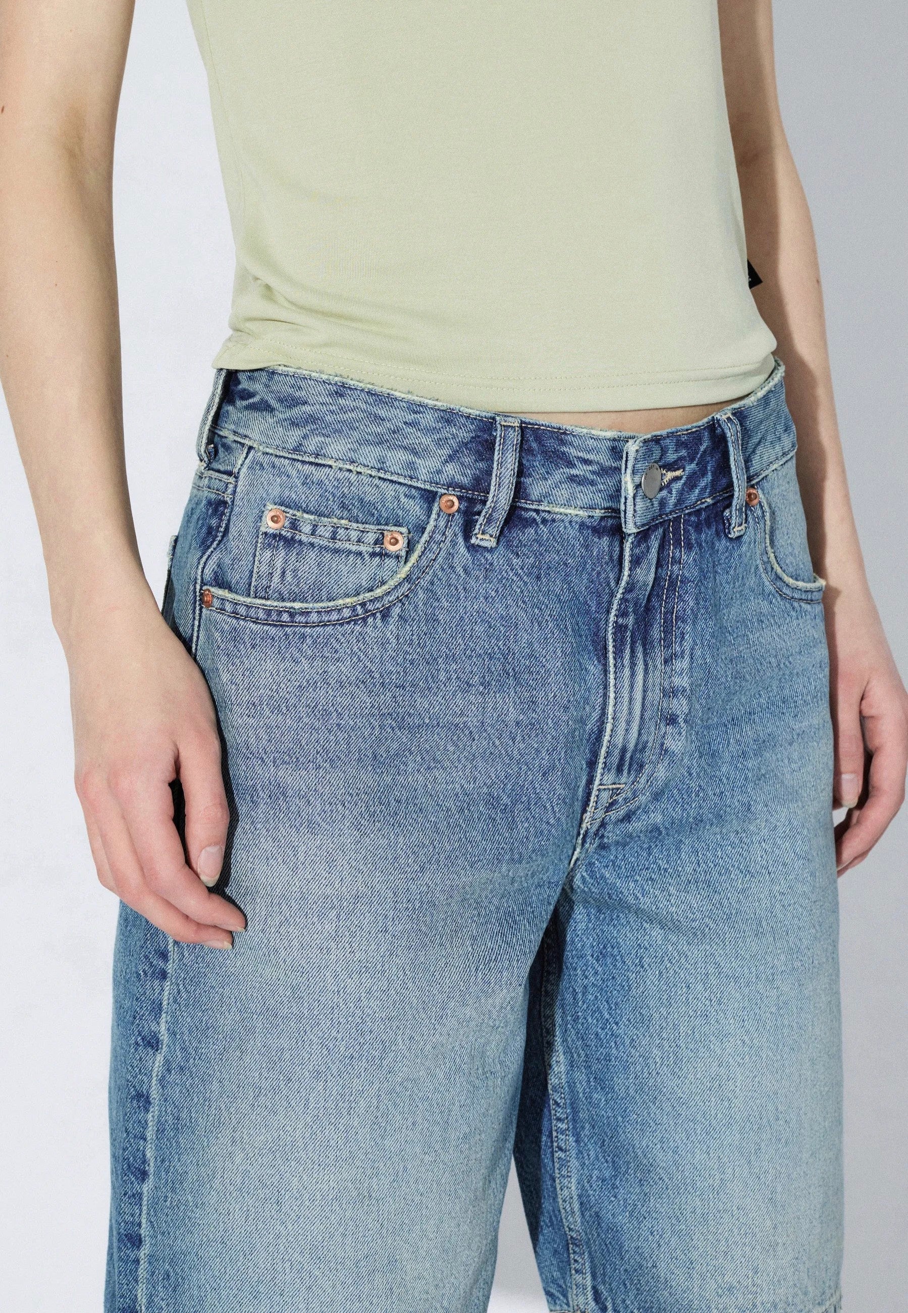 Dr. Denim - Asra Drift Sky Used - Shorts - Image 4