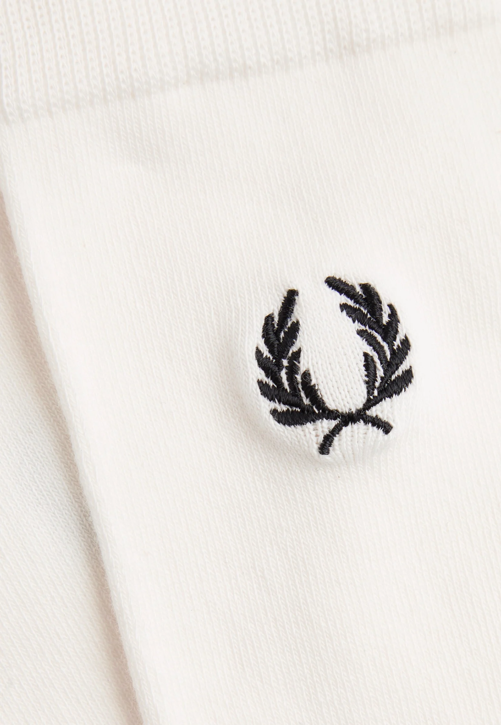 Fred Perry - Classic Laurel Wreath Snowwhite/Black - Socks - Image 2
