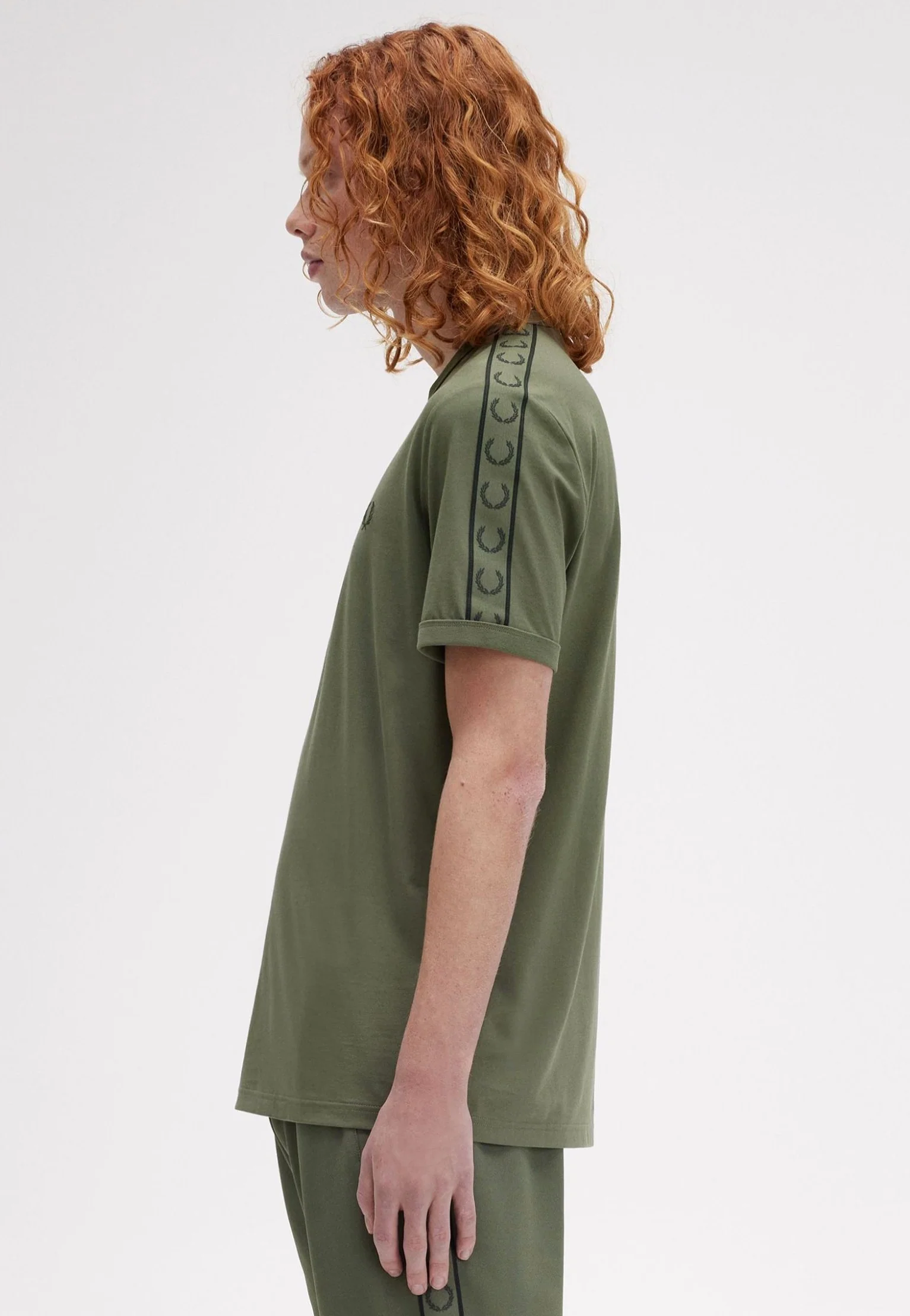 Fred Perry - Contrast Tape Ringer Laurel Wreath Green/Night Green - T-Shirt - Image 4