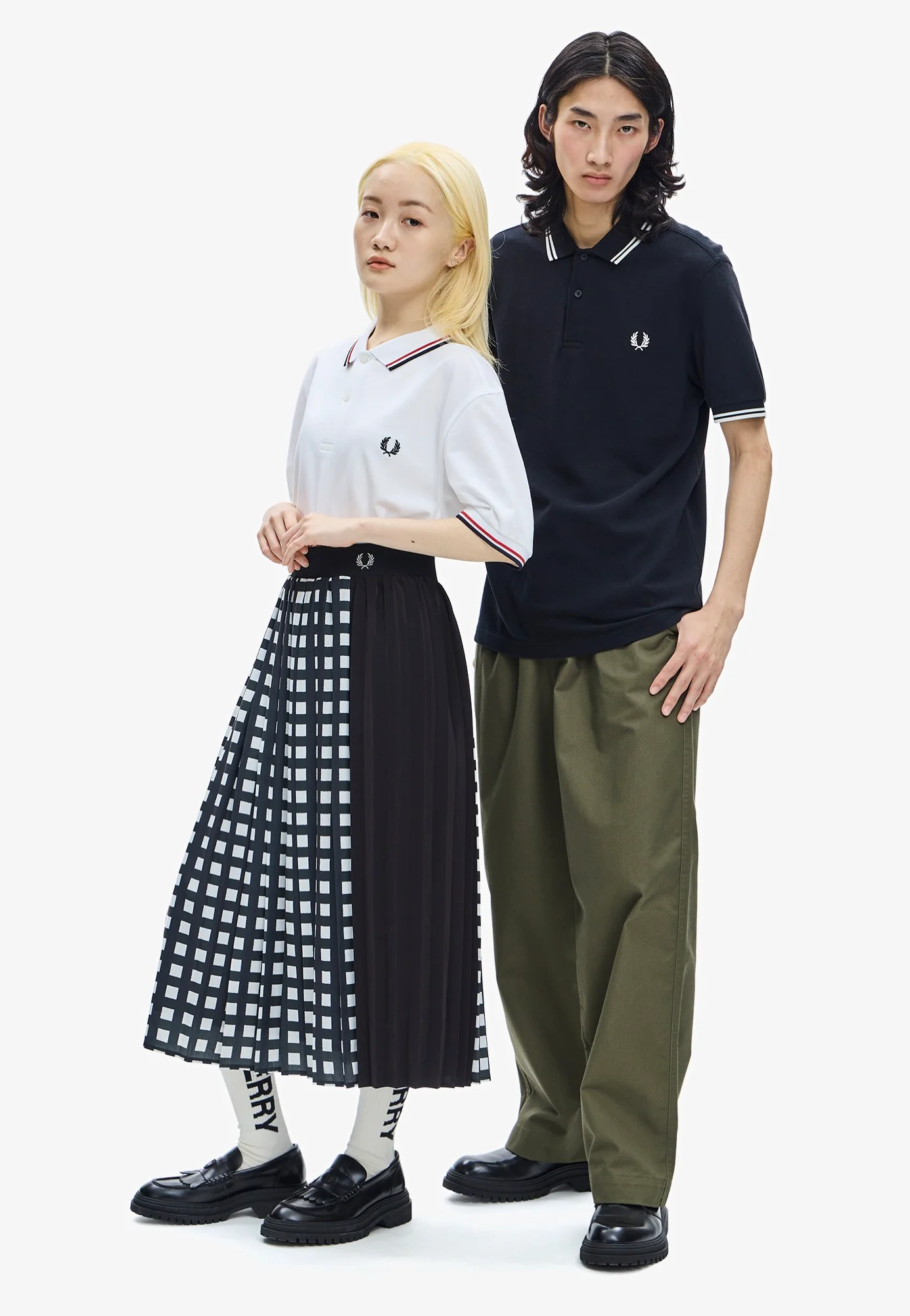 Twin Tipped Fred Perry Black - Polo - Image 11