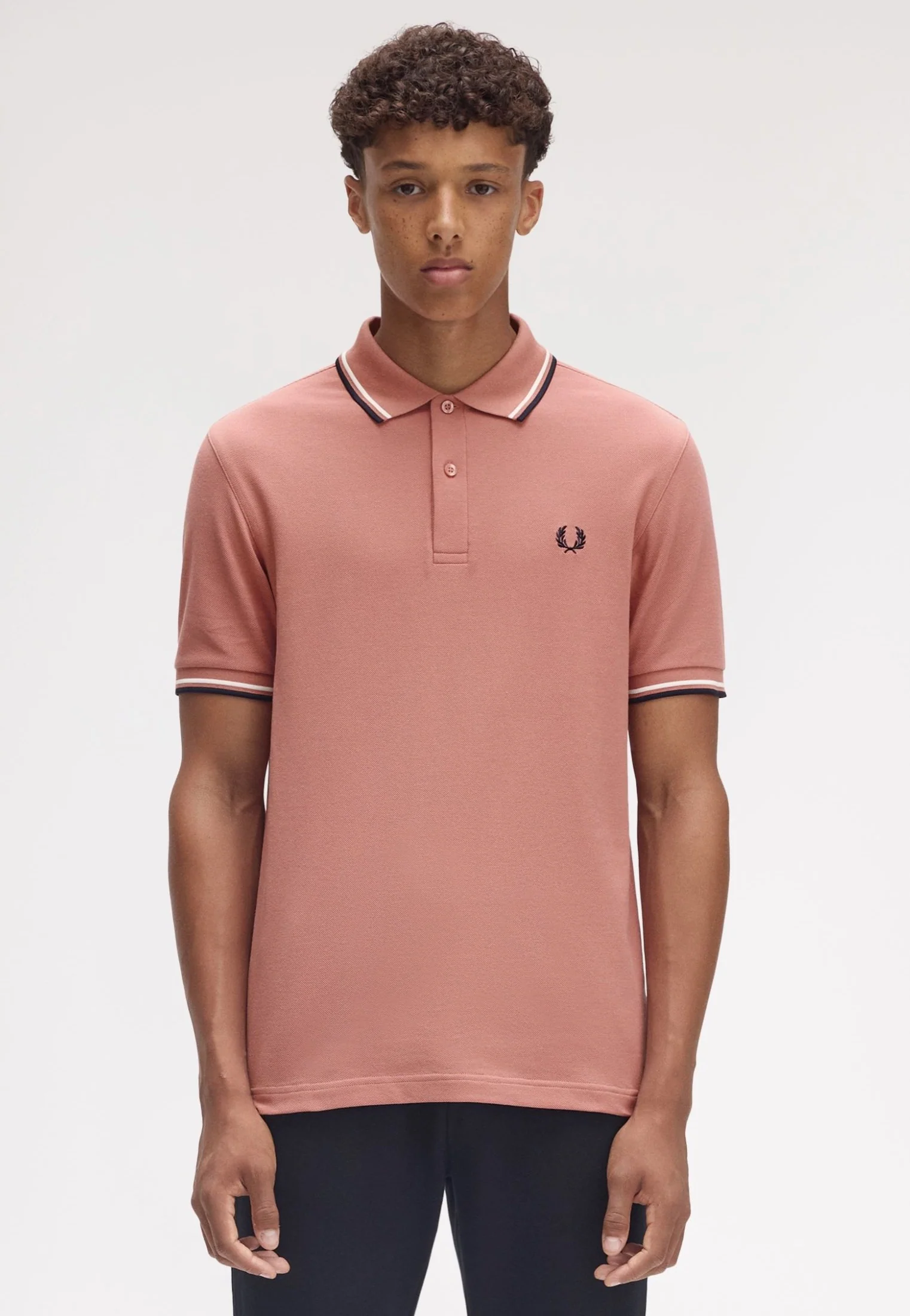 Fred Perry - Twin Tipped Puttypink/Ecru/Navy - Polo - Image 5