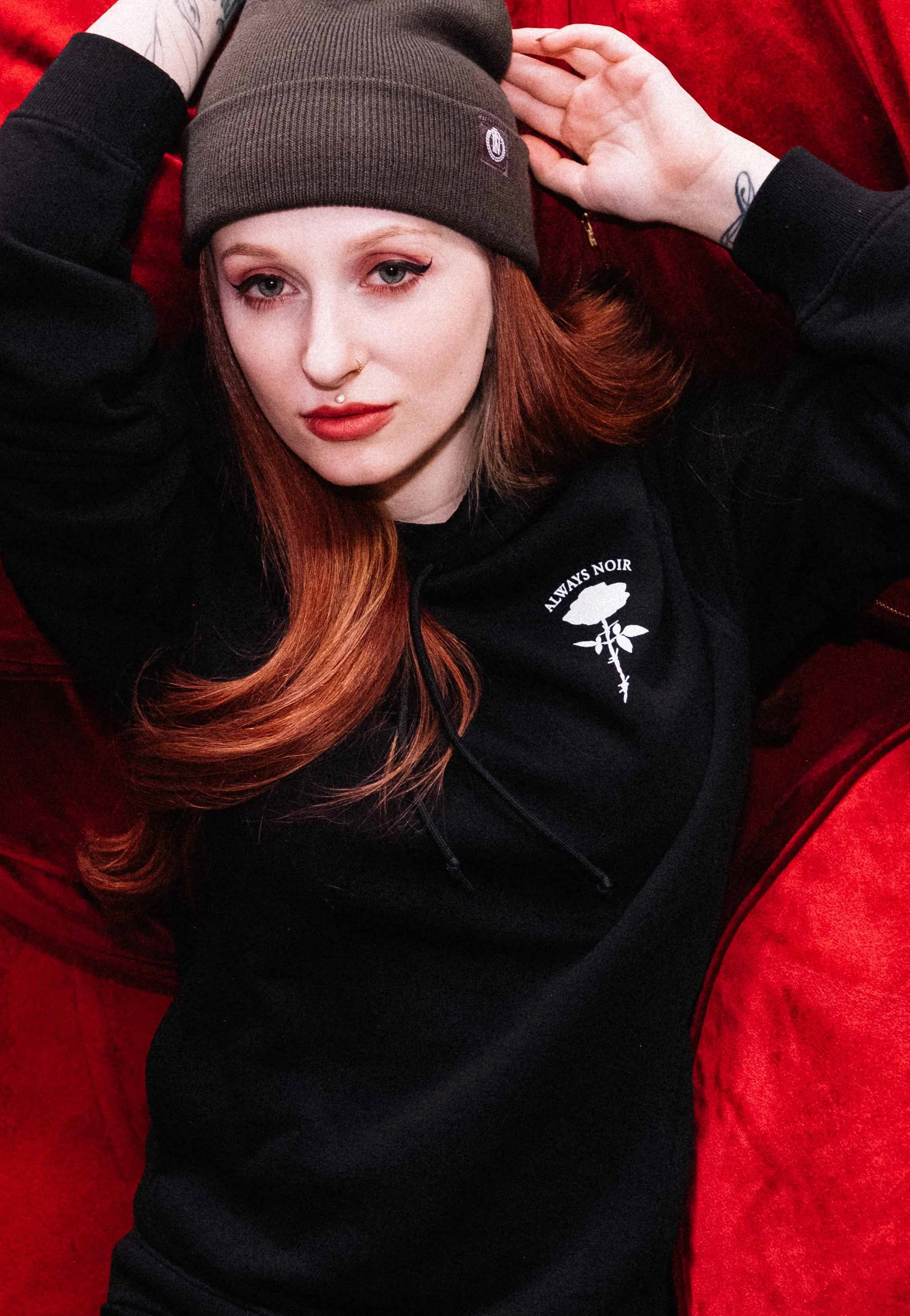 Always Noir - Hoodie - Image 18