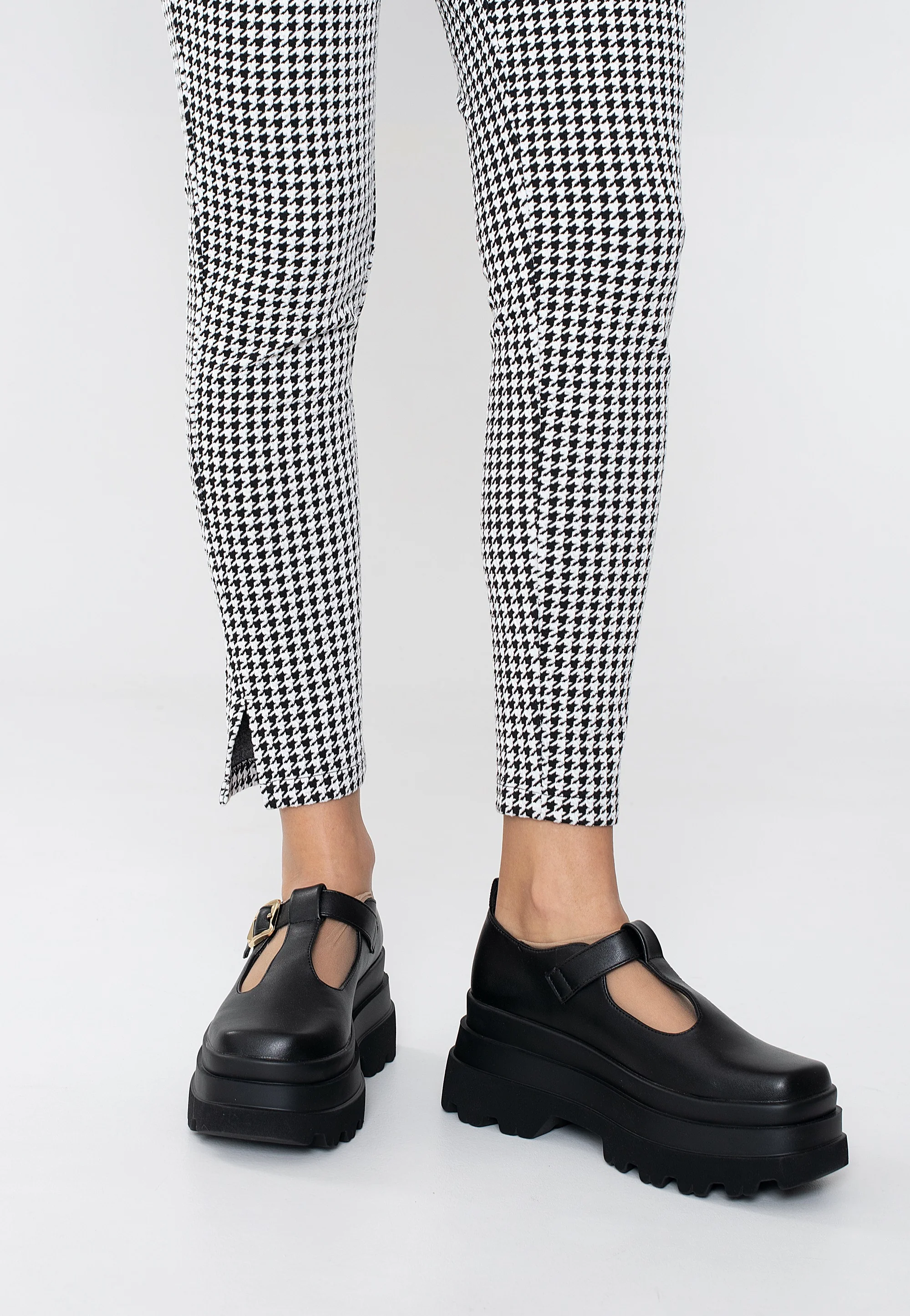 Silent Amity Trident Platform Mary Janes Black - Girl Shoes - Image 5