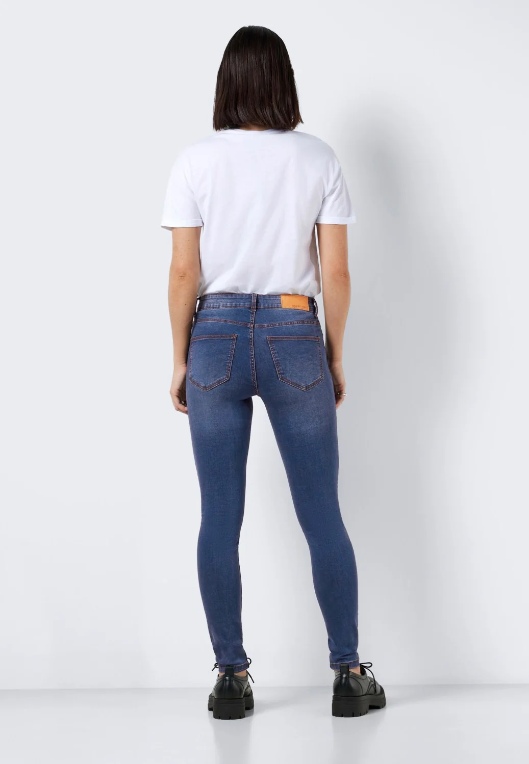 Noisy May - Billie Normal Waist Skinny Medium Blue Denim - Jeans - Image 6