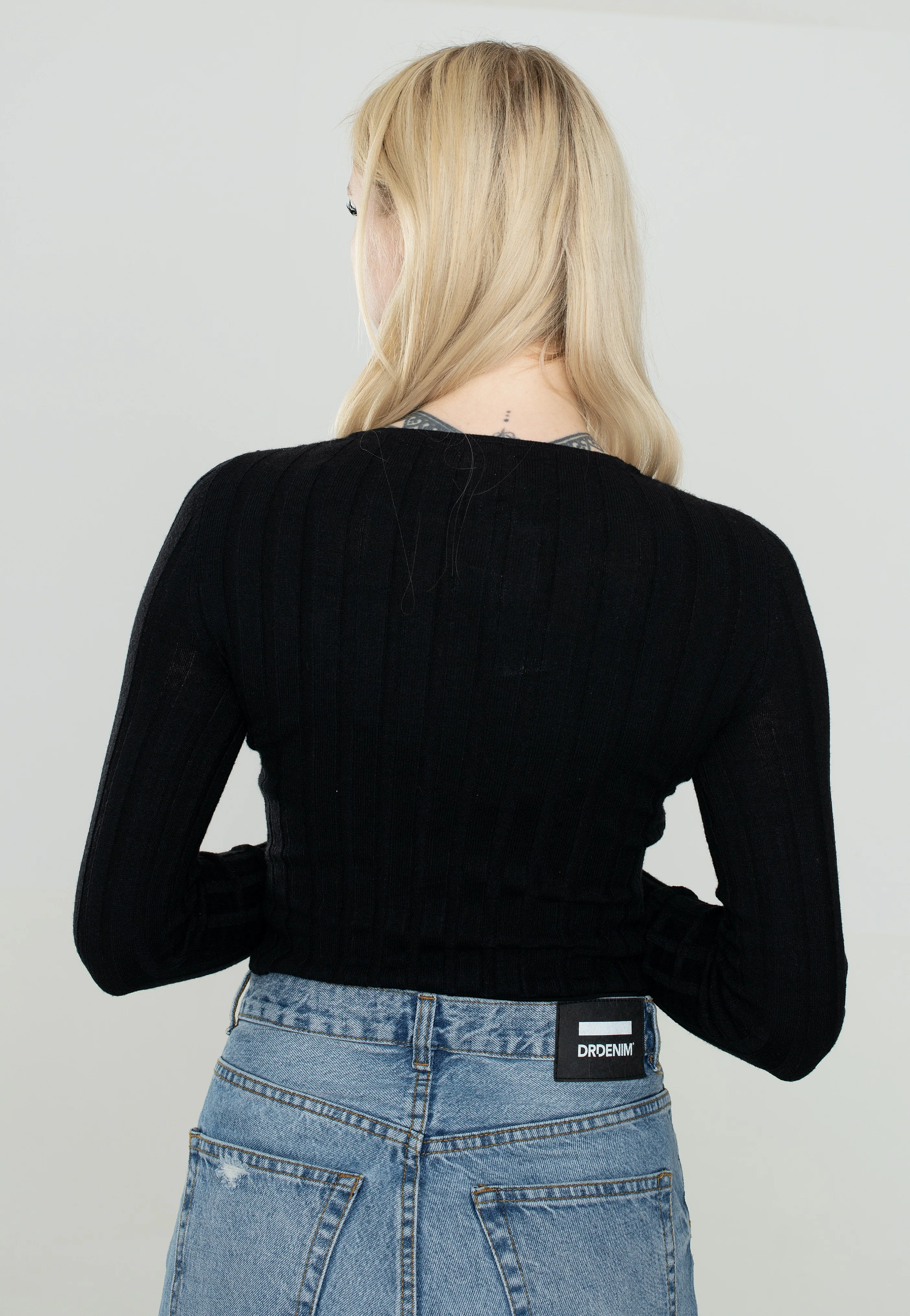 Noisy May - Frey O Neck Cut Out Black - Longsleeve - Image 5