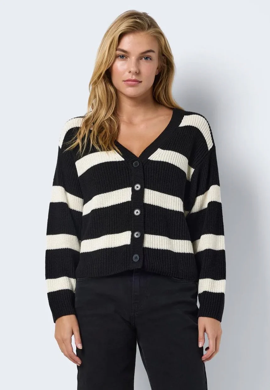 Noisy May - Maysa V Neck Black Eggnog - Cardigan - Image 5