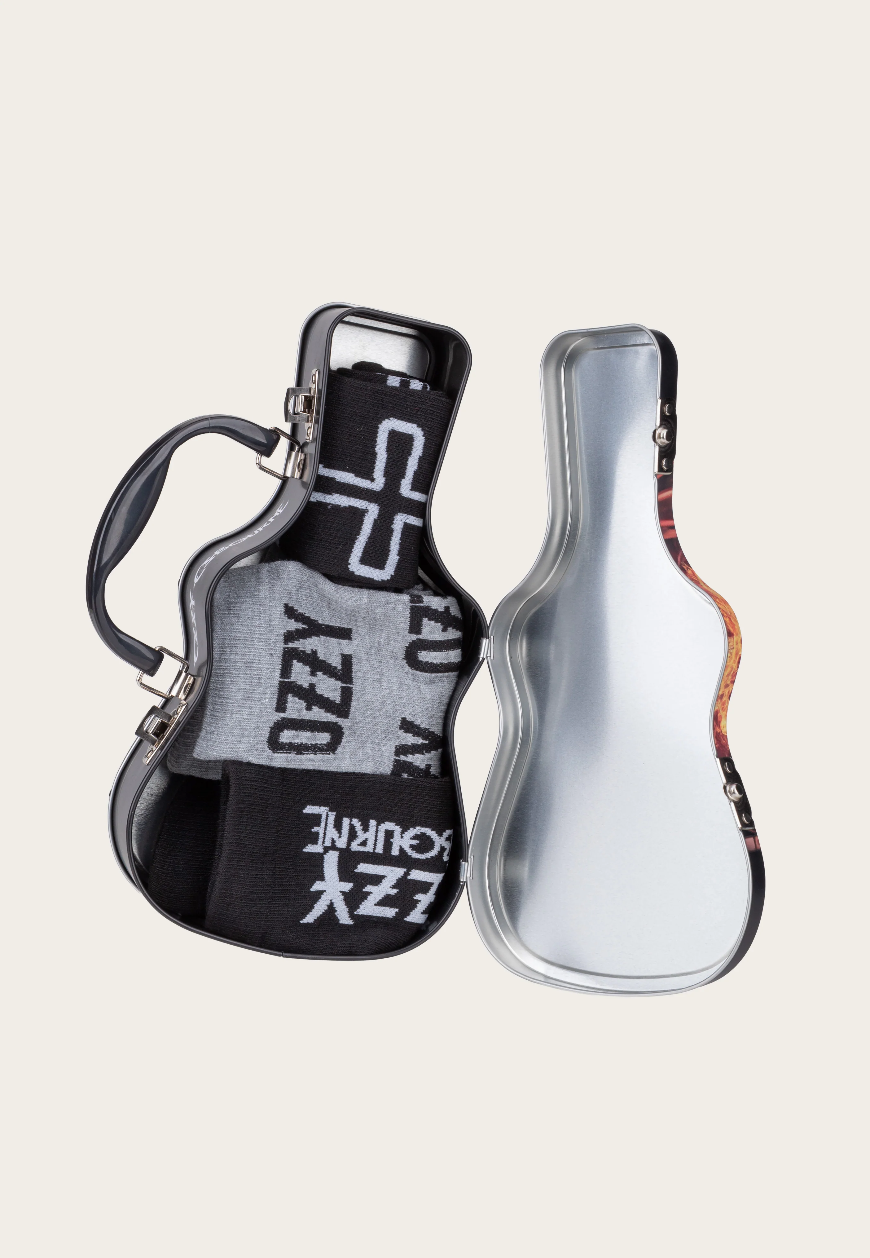 Sock Guitar Tin - Socks - Image 6