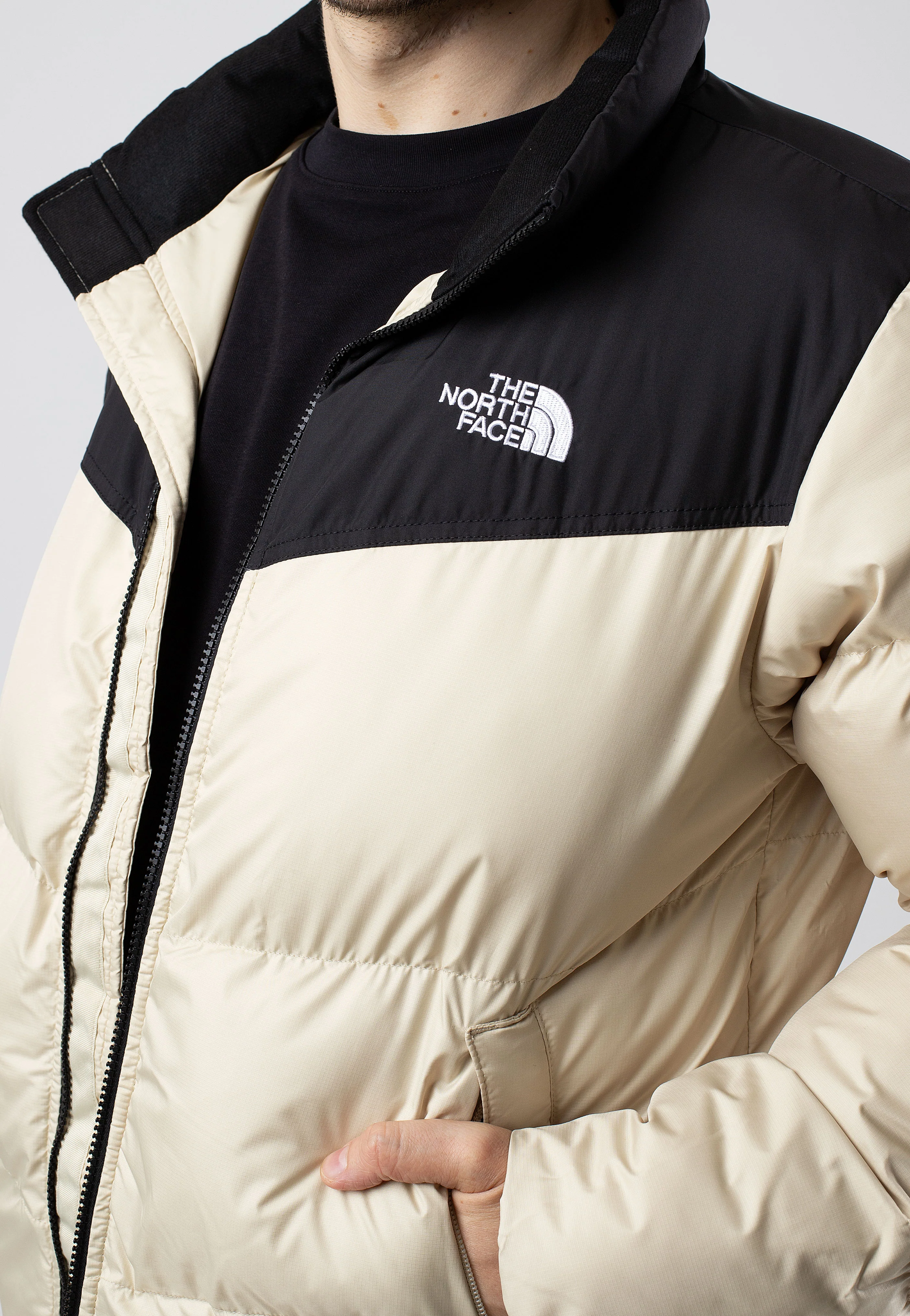 The North Face - Saikuru Gravel/Tnf Black - Jacket - Image 5