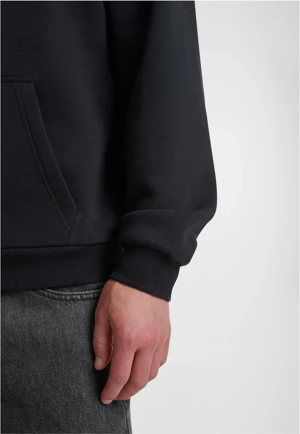 Urban Classics - Fluffy Black - Hoodie - Image 6