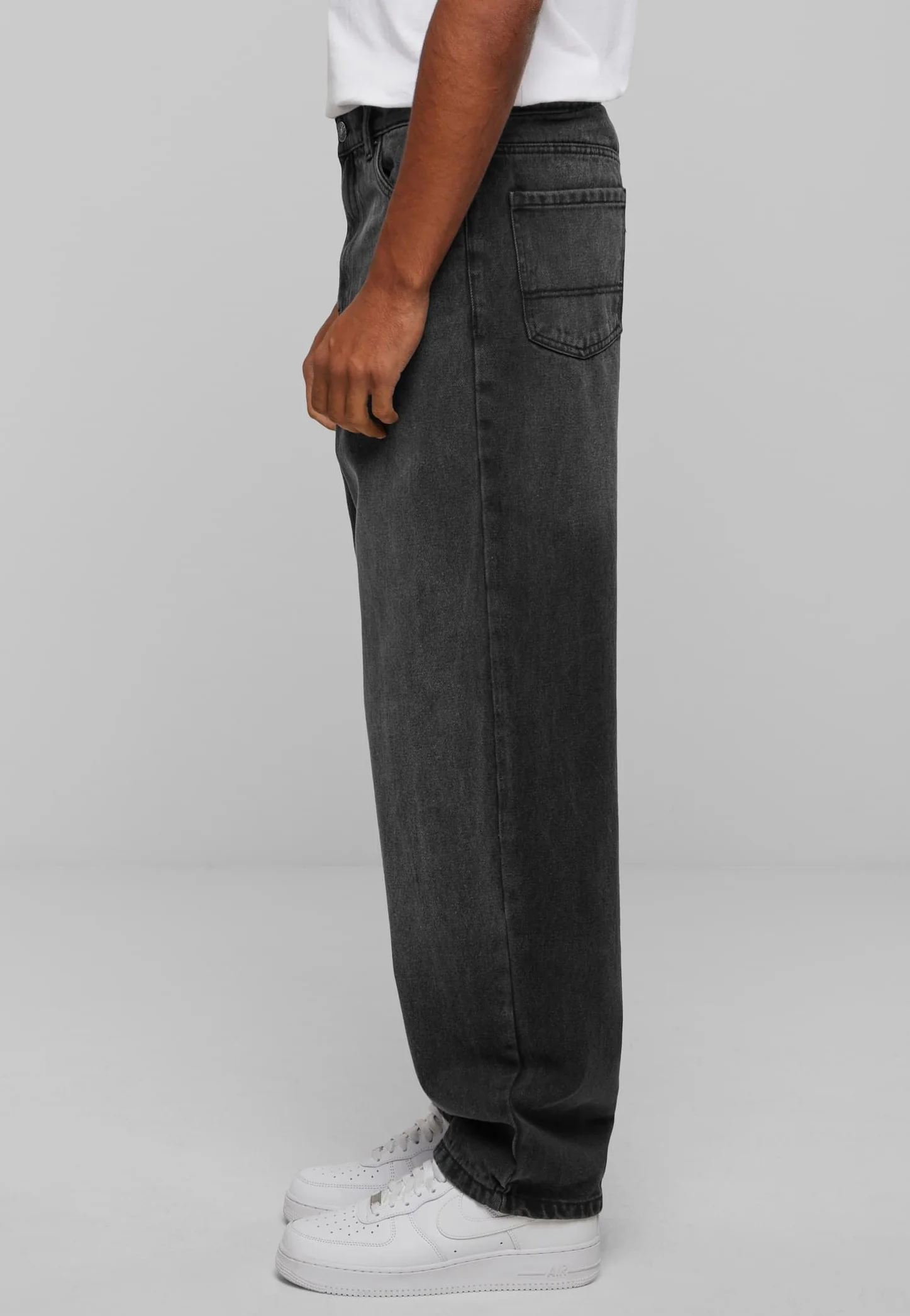 Urban Classics - Heavy Ounce Baggy Fit Black Washed - Jeans - Image 4