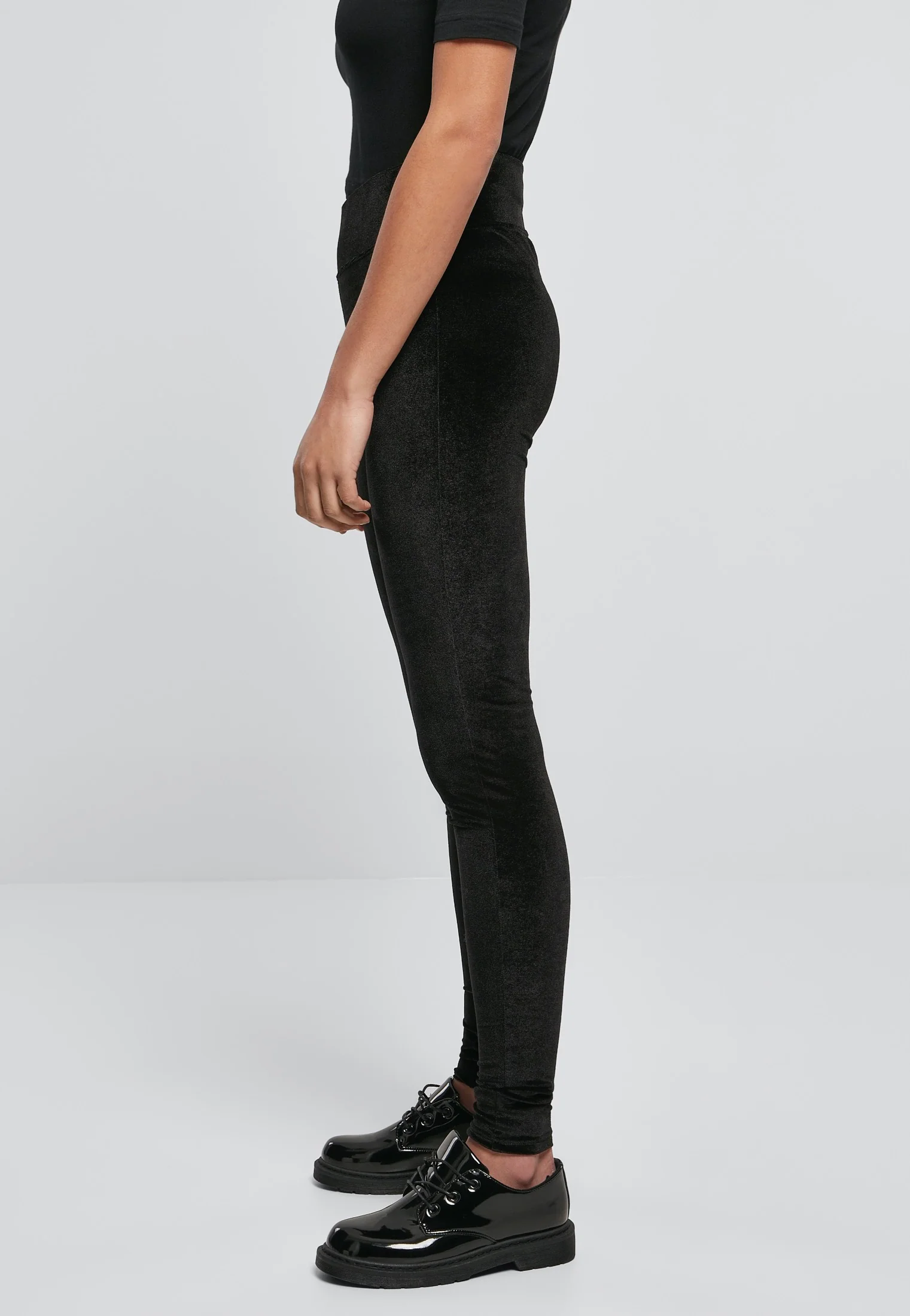 Urban Classics - Ladies High Waist Velvet Black - Leggings - Image 2