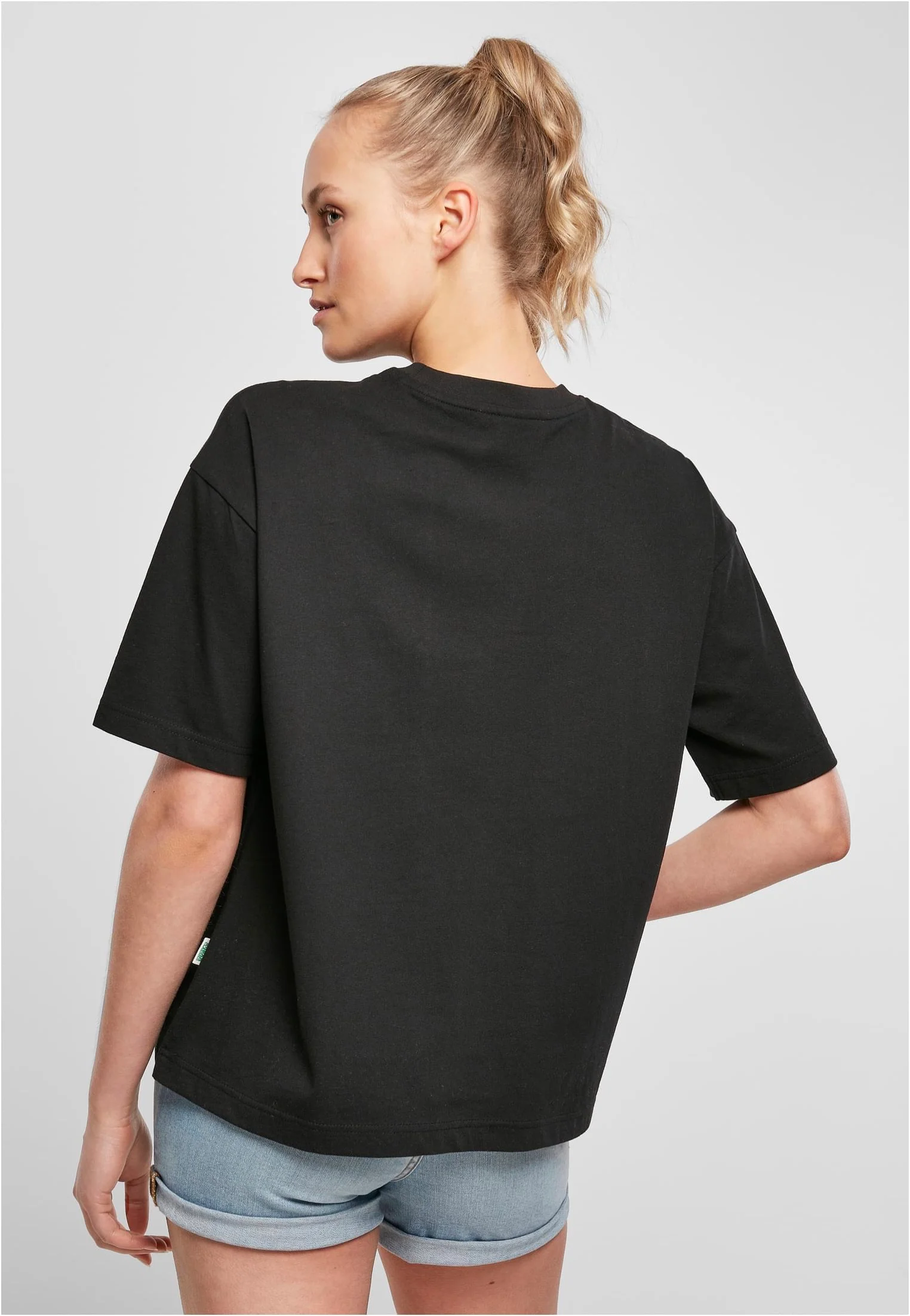 Urban Classics - Ladies Organic Oversized Pleat Pack Of 2 White Black - T-Shirt - Image 10