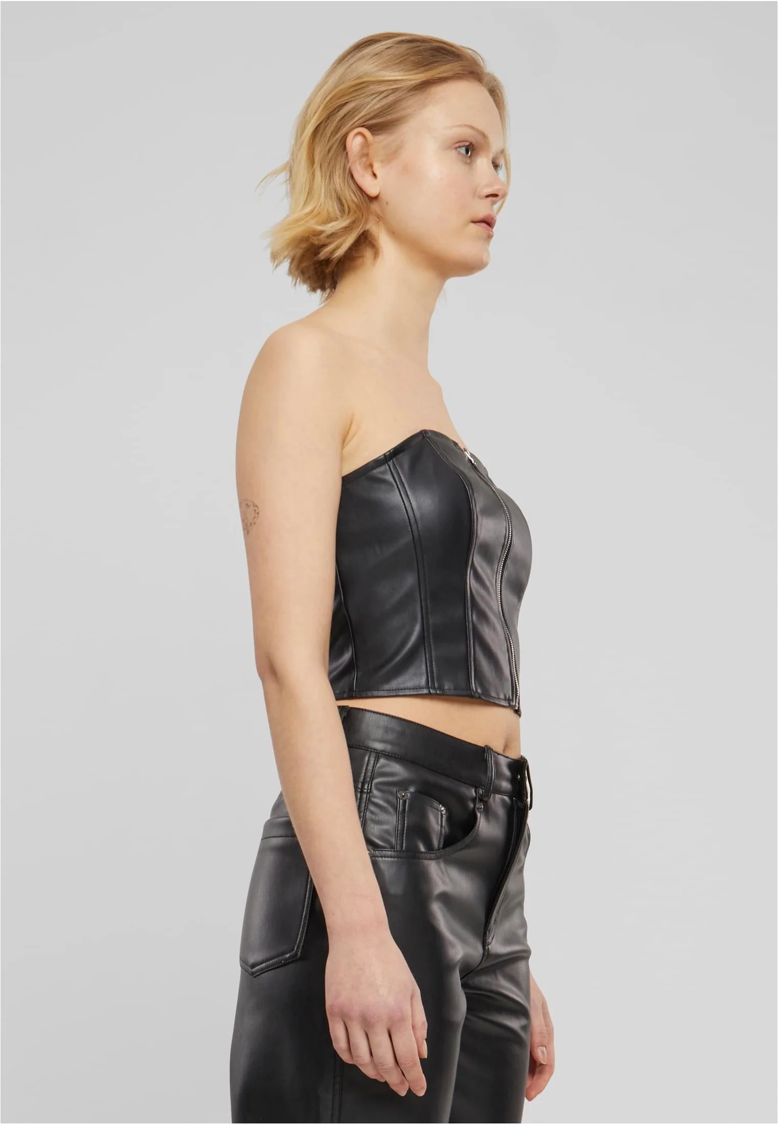 Urban Classics - Ladies Synthetic Leather Bandeau Black - Top - Image 5