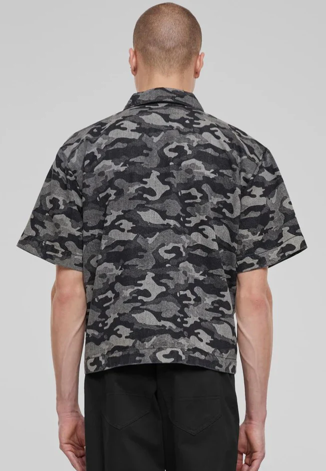 Urban Classics - Laser Printed Boxy Blacklasercamo - Shirt - Image 3