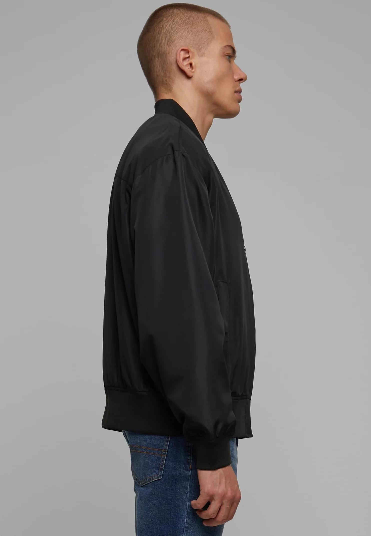 Urban Classics - Recycled Bomber Black - Jacket - Image 3