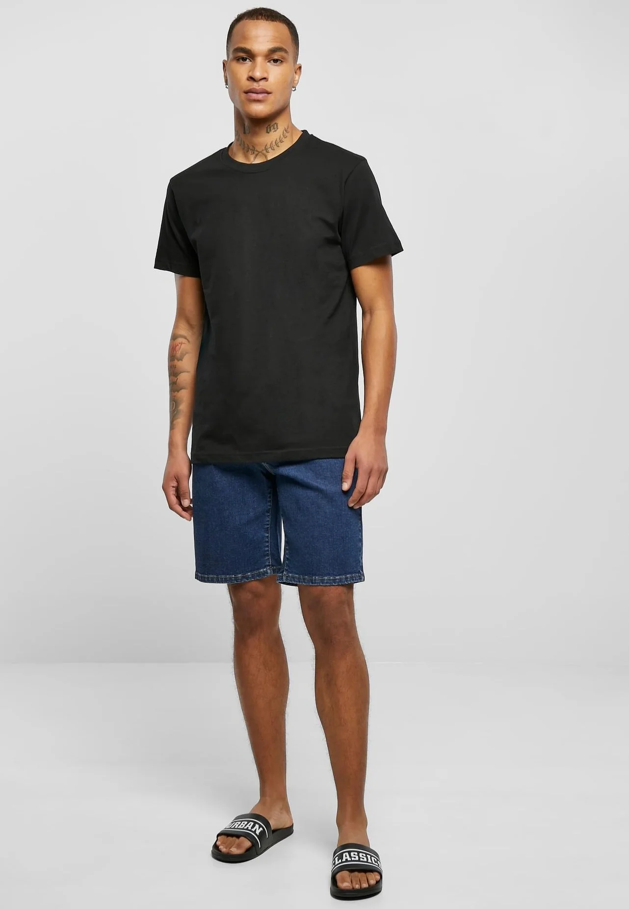 Urban Classics - Relaxed Fit Jeans Mid Indigo Washed - Shorts - Image 2